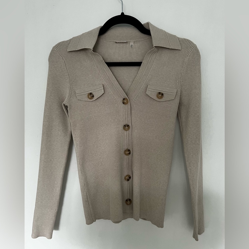 Elie Tahari fitted cardigan with button details